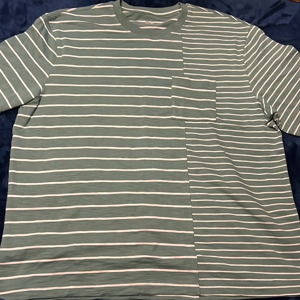 Men’s oversized large t-shirt